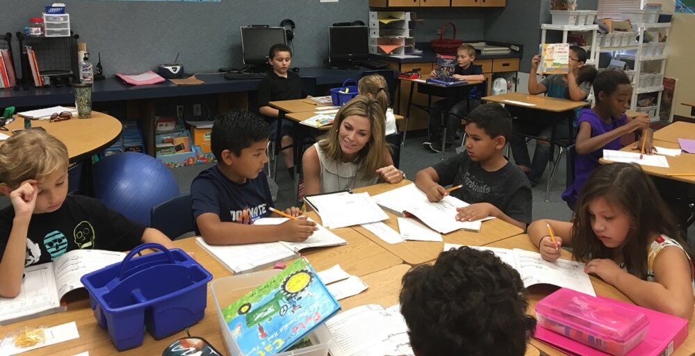 How Two AZ School Districts Are Attracting Teachers
