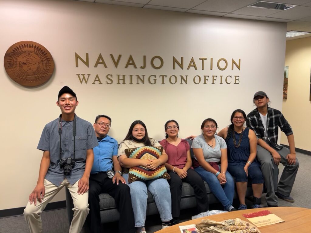 page-high-school-students-advocate-at-navajo-nation-office-1024x768-2